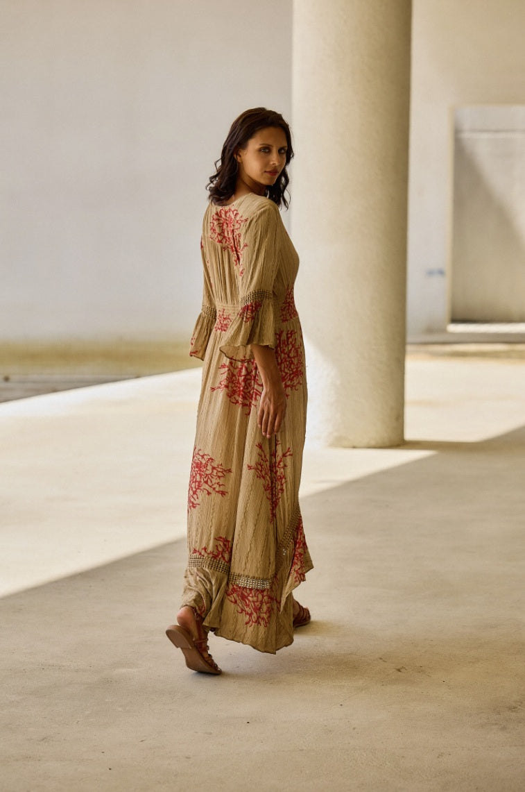 Duga haljina s koraljnikom printom i lureksom